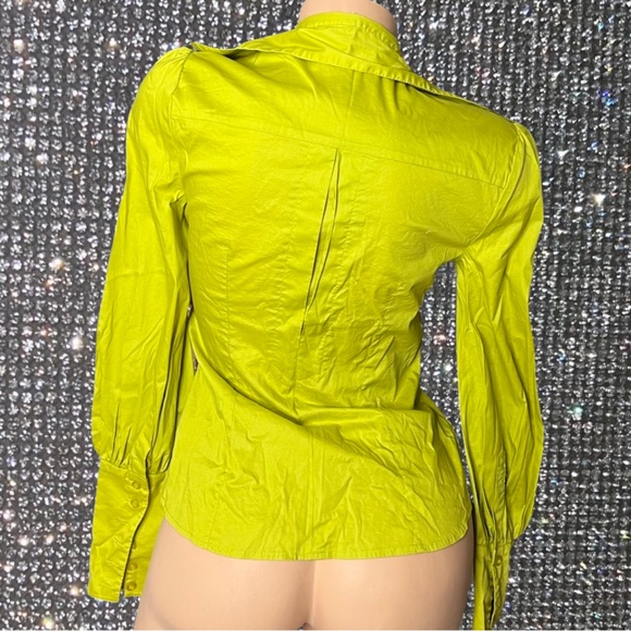 Bebe button up blouse long sleeve green yellow y2k cuffed business formal classy - Picture 2 of 3